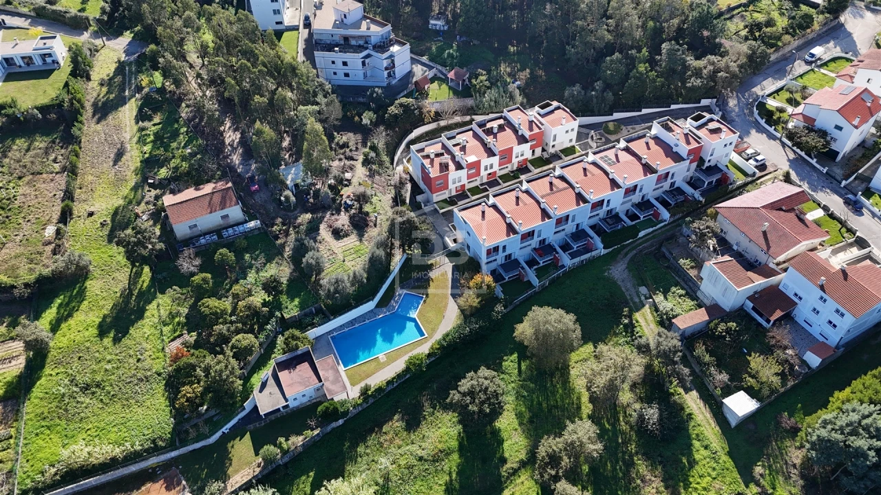 Moradia T4 para Venda em Marrazes e Barosa Foto 43