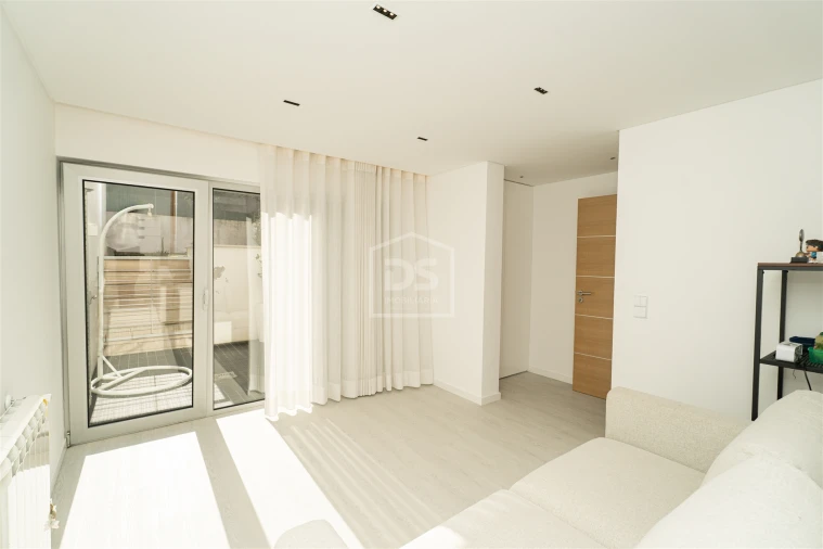 Moradia T4 para Venda em Marrazes e Barosa Foto 18