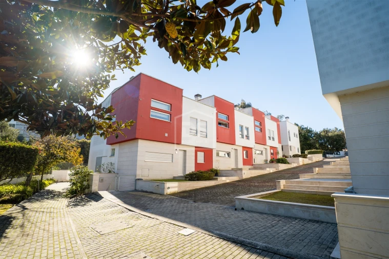 Moradia T4 para Venda em Marrazes e Barosa Foto 54