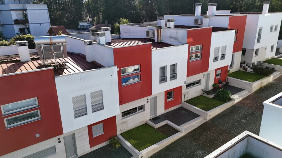 Moradia T4 para Venda em Marrazes e Barosa Foto 64