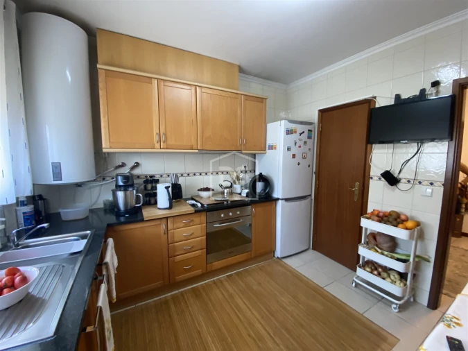 Apartamento T3 para Venda em Marinha Grande Foto 7