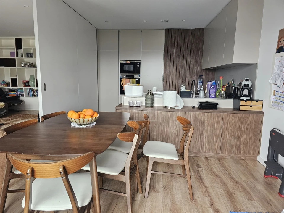 Apartamento T3 para Venda em Parceiros e Azoia Foto 2