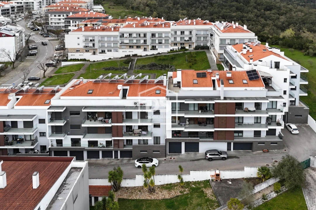 Apartamento T3 para Venda em Parceiros e Azoia Foto 33