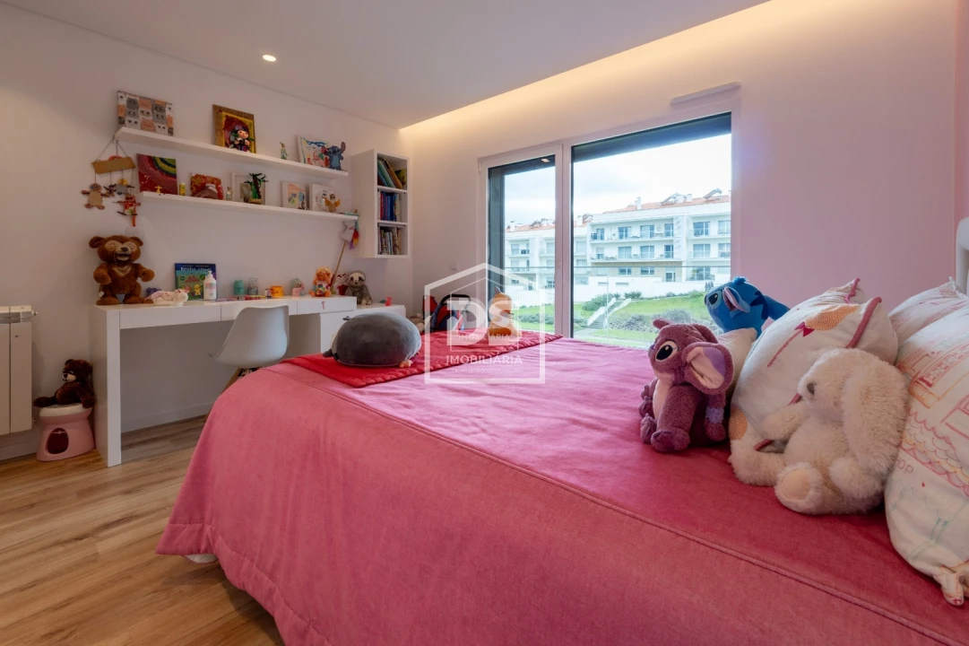 Apartamento T3 para Venda em Parceiros e Azoia Foto 21