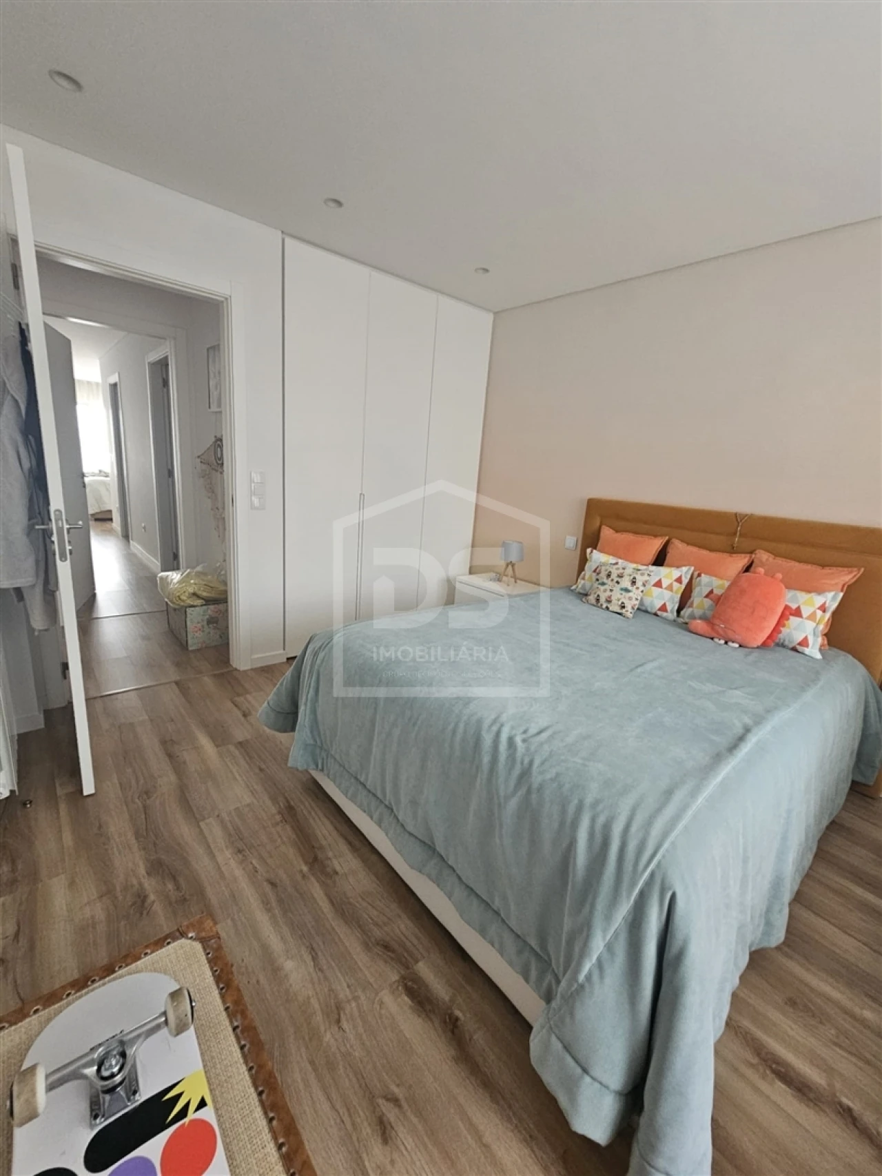 Apartamento T3 para Venda em Parceiros e Azoia Foto 4