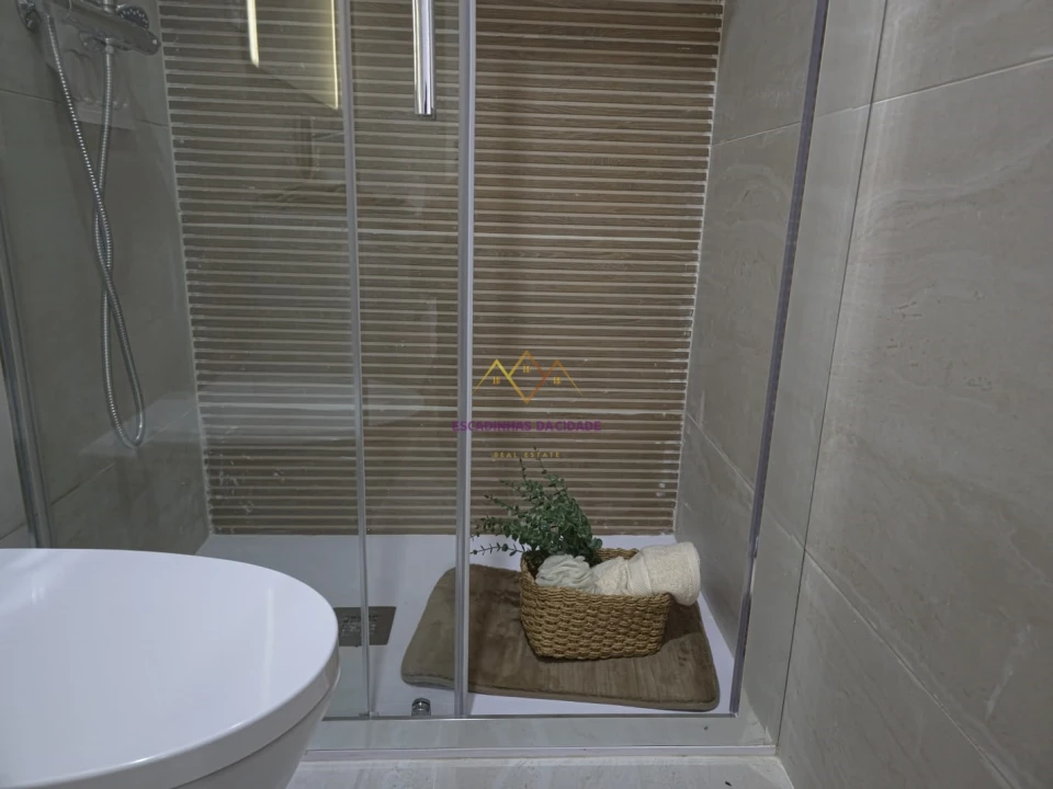 Apartamento T3 para Venda em Penha de França Foto 31