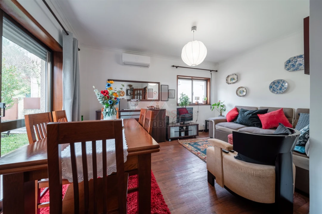 Moradia T3 para Venda em Fafe Foto 8