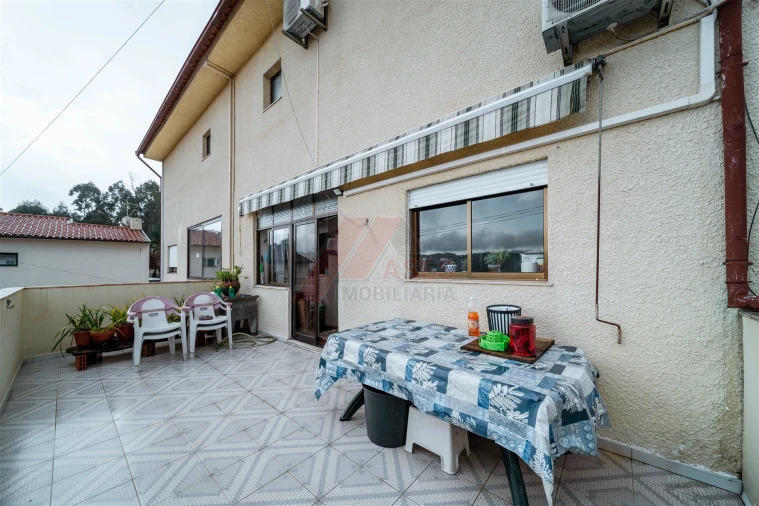 Moradia T3 para Venda em Fafe Foto 5