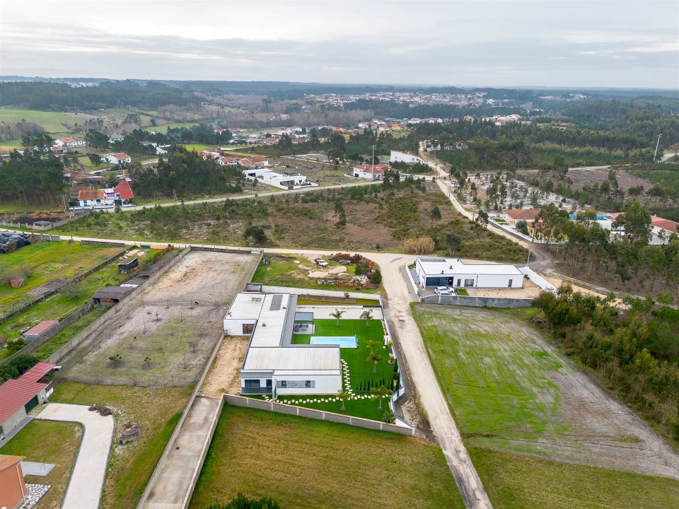 Moradia T4 para Venda em Monte Real e Carvide Foto 49