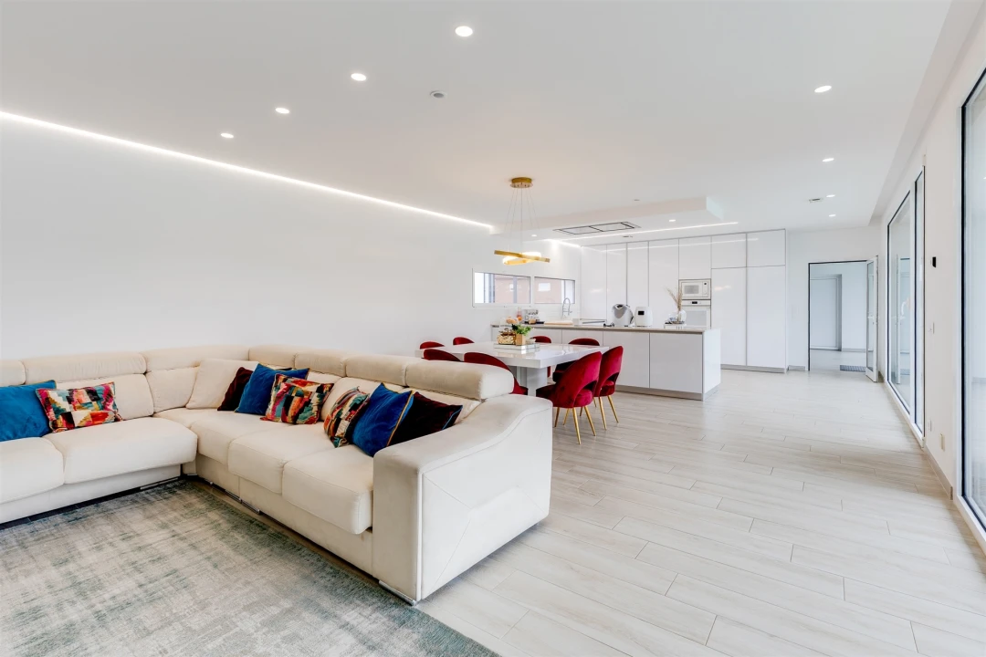 Moradia T4 para Venda em Monte Real e Carvide Foto 16