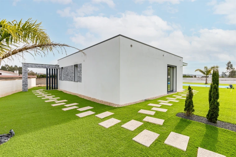 Moradia T4 para Venda em Monte Real e Carvide Foto 7