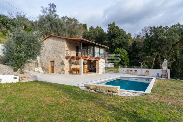 Moradia T2 para Venda em Carrazedo Foto 25