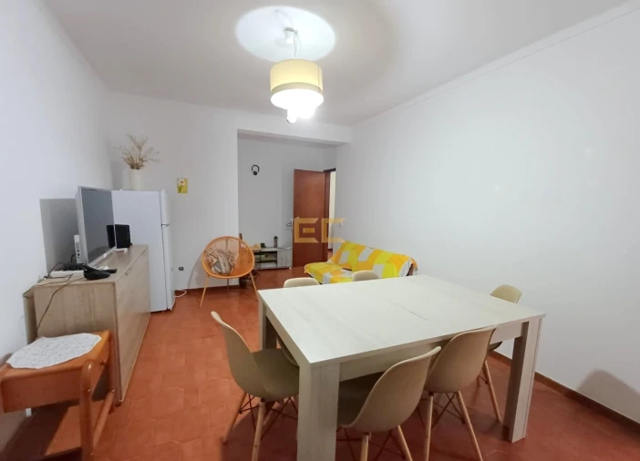 Apartamento T2 para Venda em Buarcos Foto 1