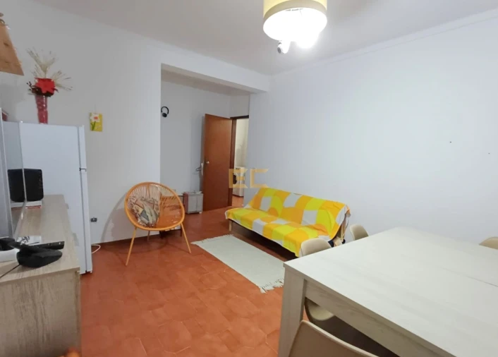 Apartamento T2 para Venda em Buarcos Foto 4