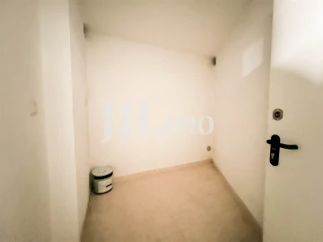Apartamento T3 para Venda em Carcavelos e Parede