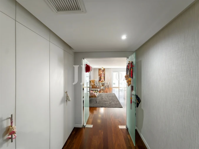 Apartamento T3 para Venda em Carcavelos e Parede Foto 35