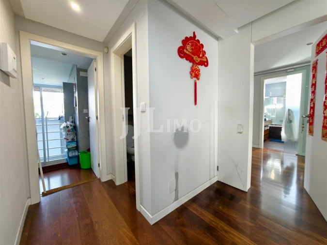Apartamento T3 para Venda em Carcavelos e Parede Foto 12