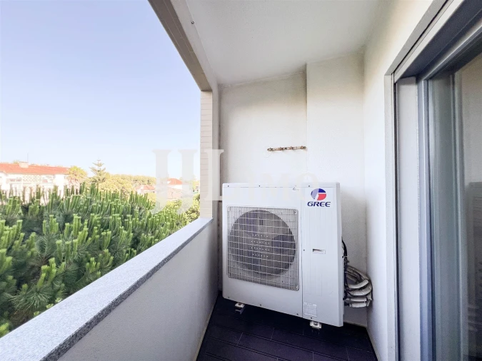 Apartamento T3 para Venda em Carcavelos e Parede Foto 13