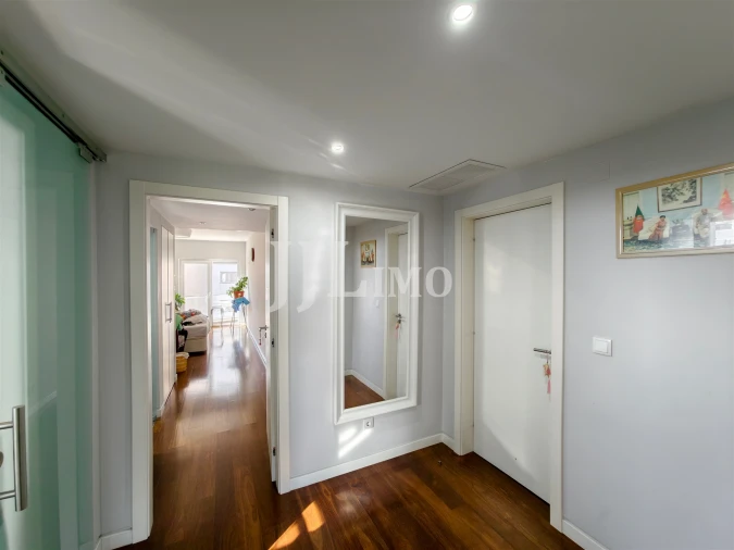 Apartamento T3 para Venda em Carcavelos e Parede Foto 14