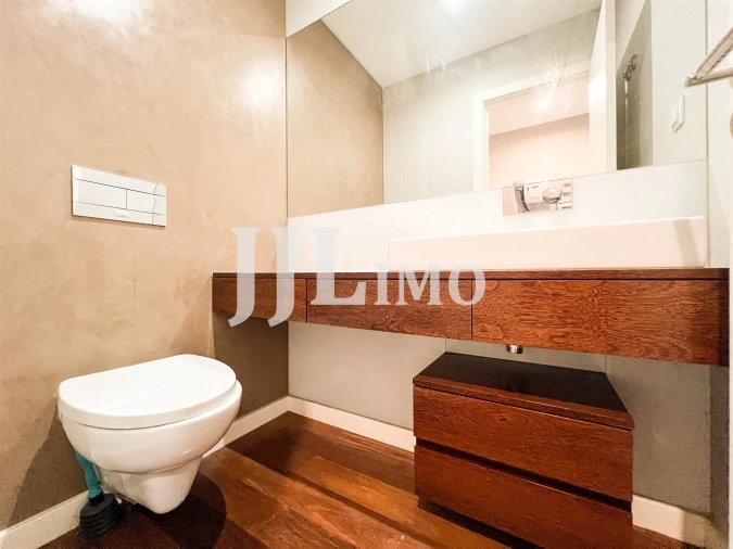 Apartamento T3 para Venda em Carcavelos e Parede Foto 18