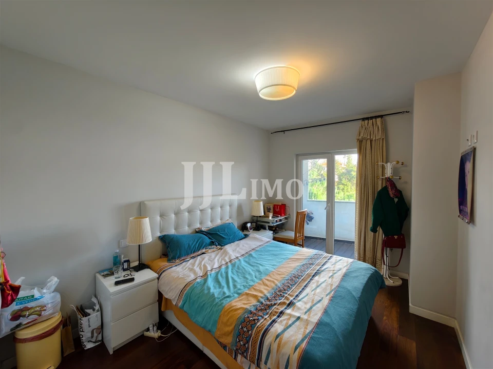 Apartamento T3 para Venda em Carcavelos e Parede Foto 15