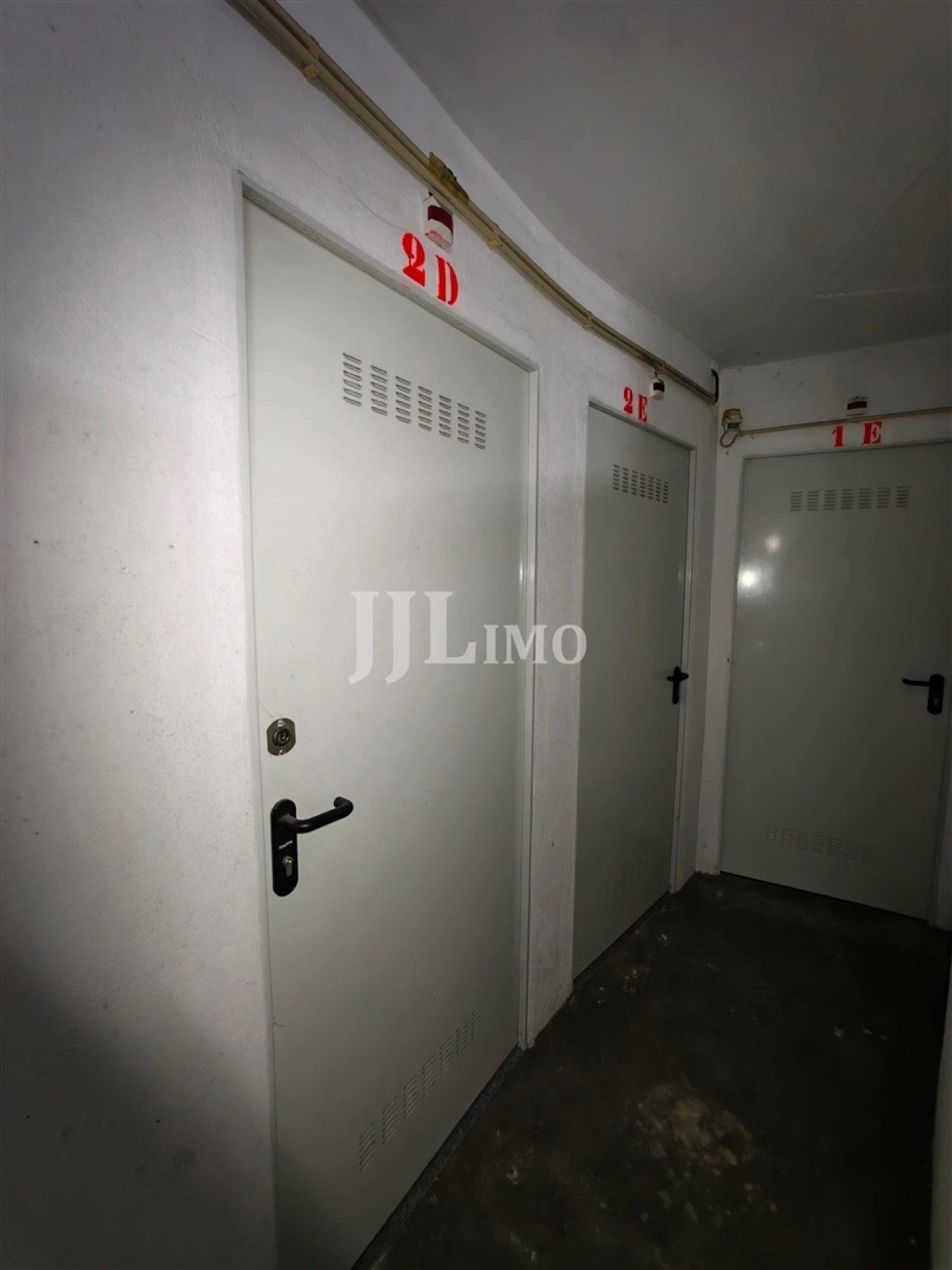 Apartamento T3 para Venda em Carcavelos e Parede Foto 38