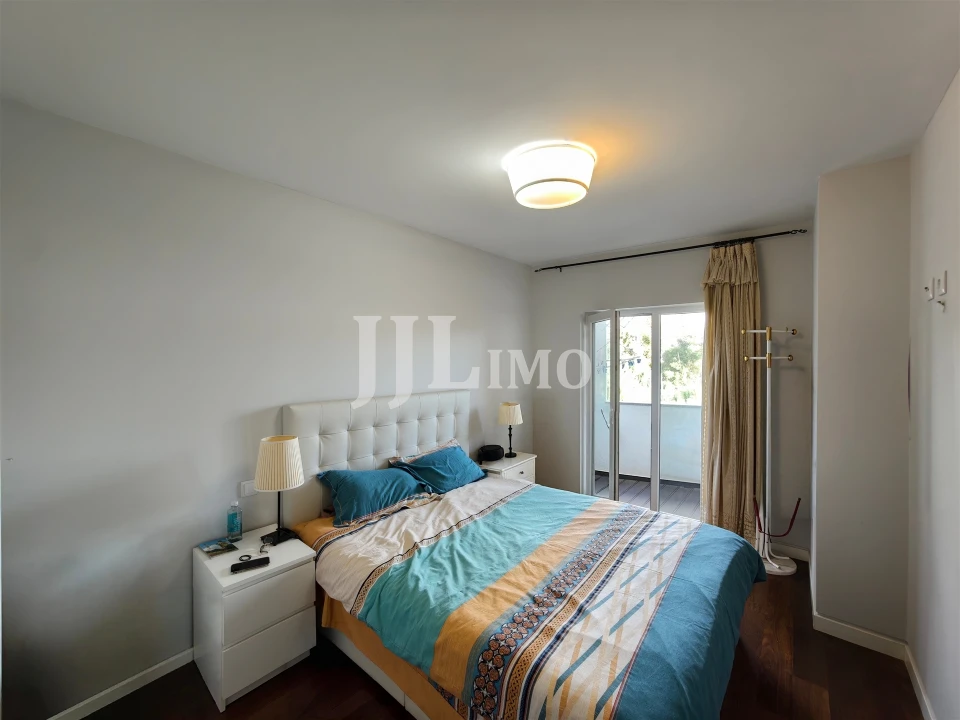 Apartamento T3 para Venda em Carcavelos e Parede Foto 28
