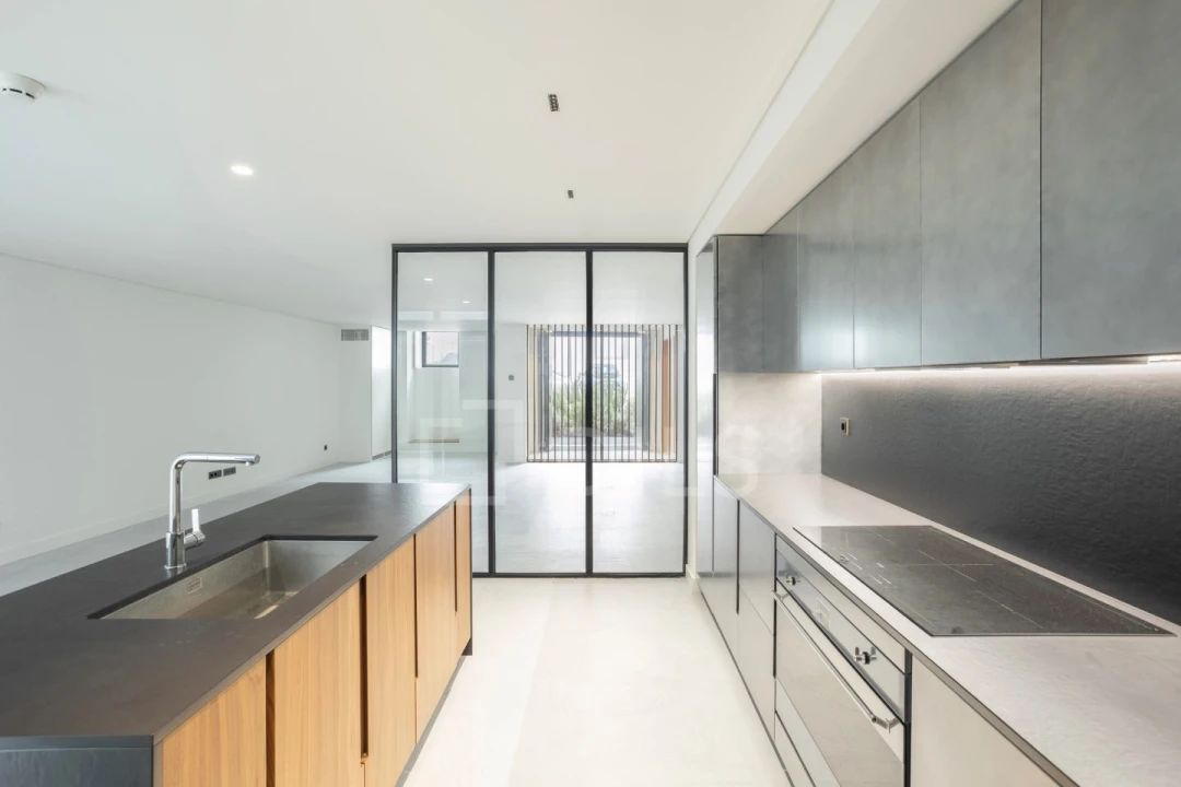 Apartamento T5 para Venda em Belém Foto 15