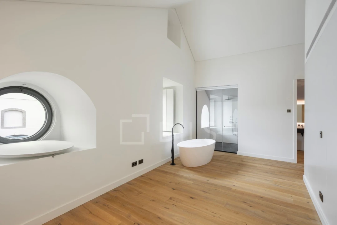 Apartamento T5 para Venda em Belém Foto 39