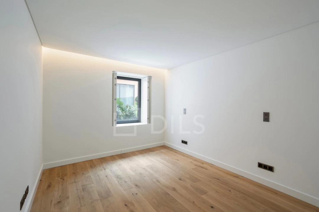 Apartamento T5 para Venda em Belém Foto 22