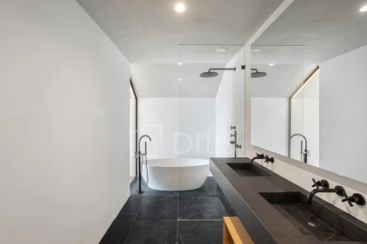 Apartamento T5 para Venda em Belém