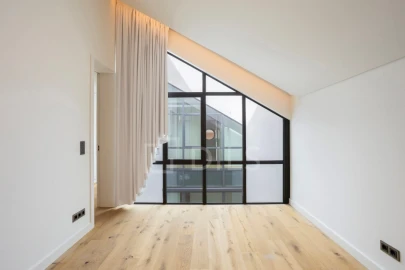 Apartamento T5 para Venda em Belém
