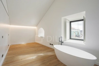 Apartamento T5 para Venda em Belém