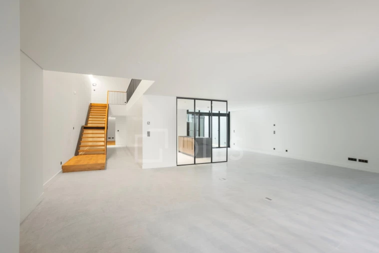 Apartamento T5 para Venda em Belém Foto 7
