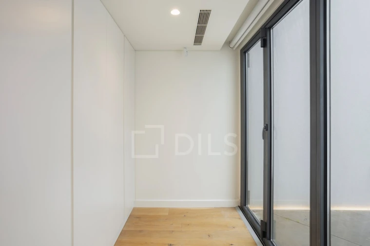 Apartamento T5 para Venda em Belém Foto 32