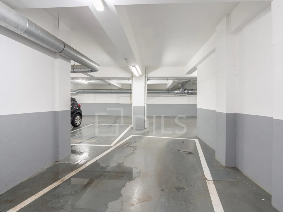 Apartamento T3 para Venda em Campolide Foto 29