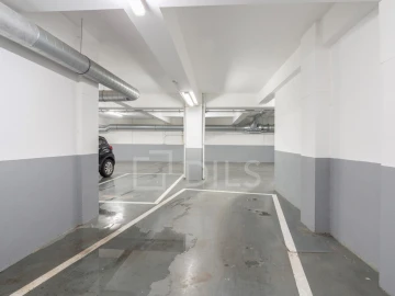 Apartamento T3 para Venda em Campolide