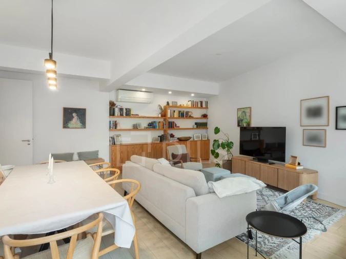 Apartamento T3 para Venda em Campolide Foto 11