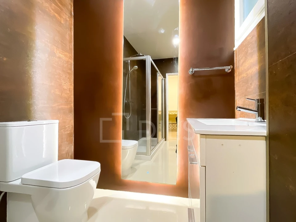 Apartamento T3 para Venda em Algés, Linda-A-Velha e Cruz Quebrada-Dafundo Foto 18