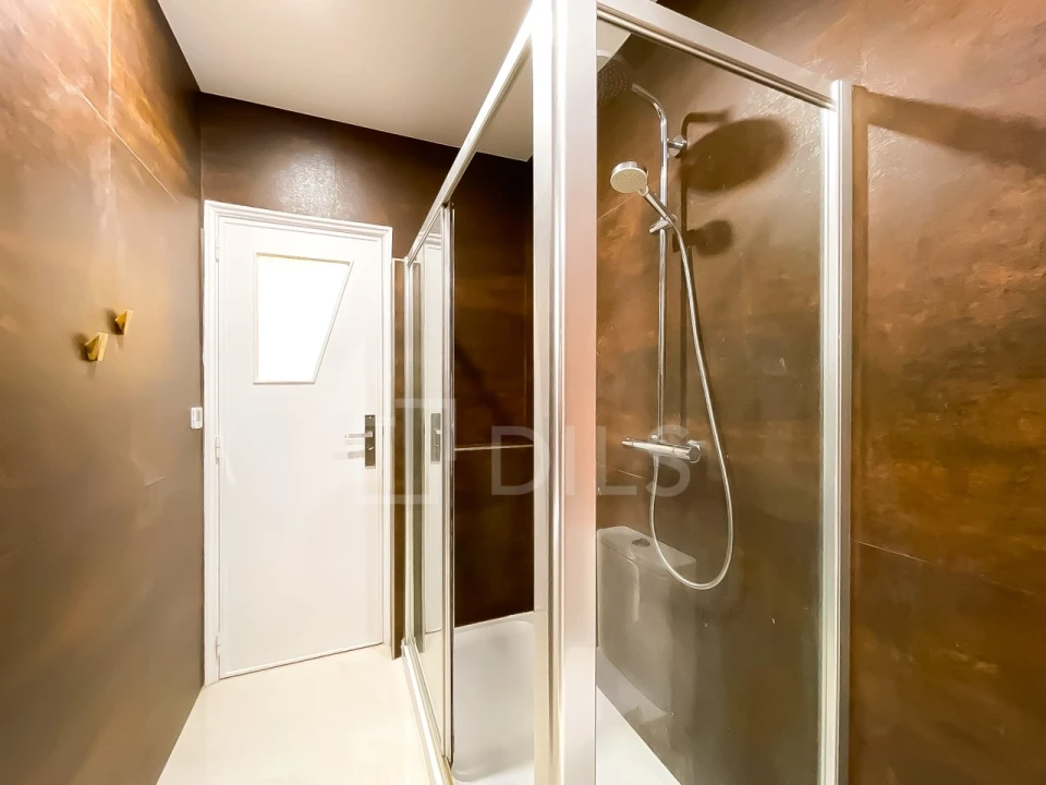 Apartamento T3 para Venda em Algés, Linda-A-Velha e Cruz Quebrada-Dafundo Foto 19