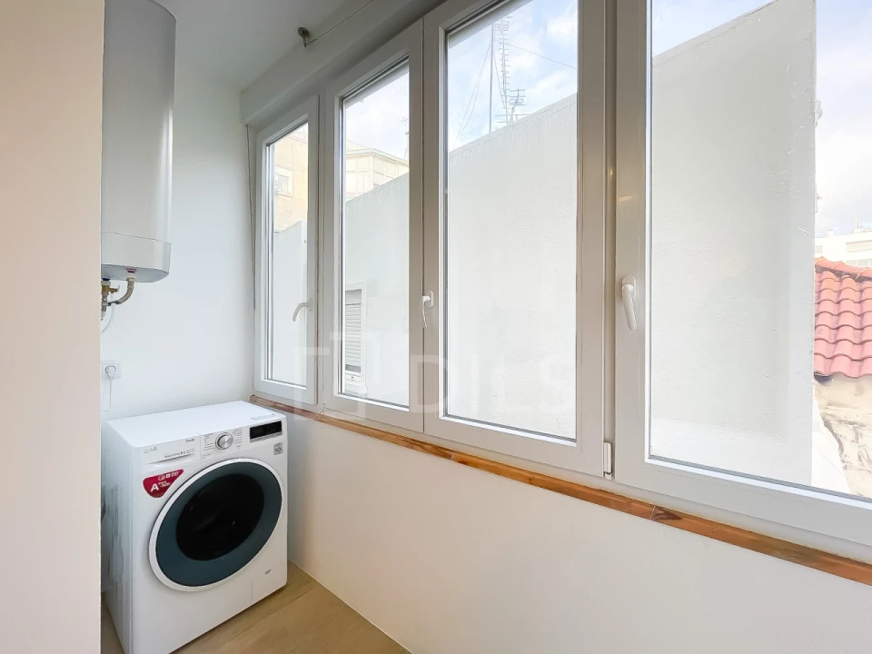 Apartamento T3 para Venda em Algés, Linda-A-Velha e Cruz Quebrada-Dafundo Foto 27