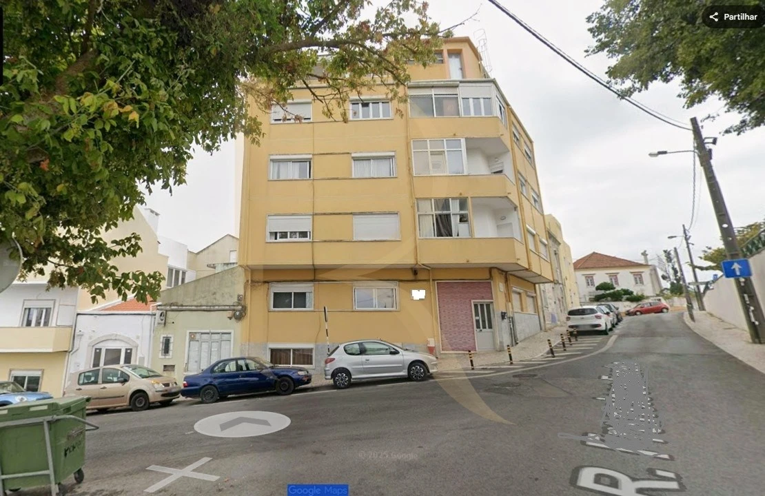 Apartamento T1 para Venda em Almada, Cova da Piedade, Pragal e Cacilhas Foto 1