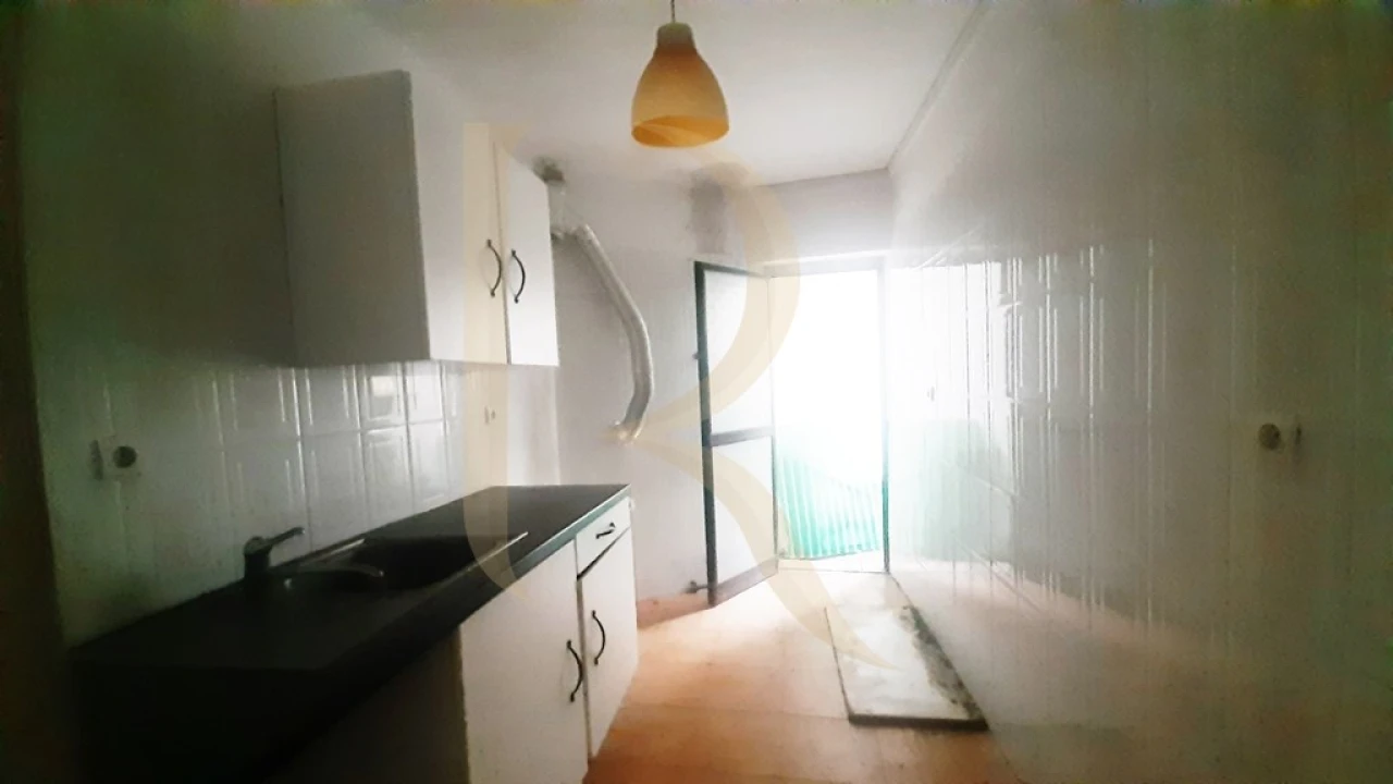 Apartamento T1 para Venda em Almada, Cova da Piedade, Pragal e Cacilhas Foto 6