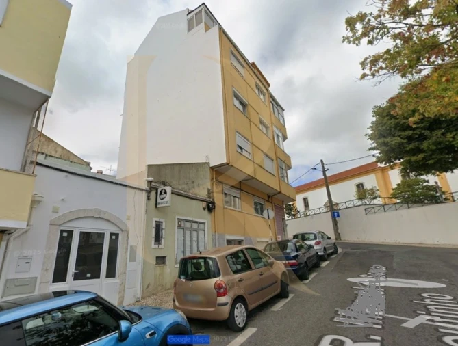 Apartamento T1 para Venda em Almada, Cova da Piedade, Pragal e Cacilhas Foto 2