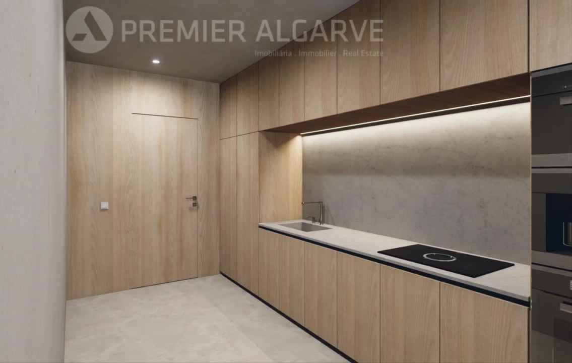 Moradia T3 para Venda em Faro (Sé e São Pedro) Foto 4