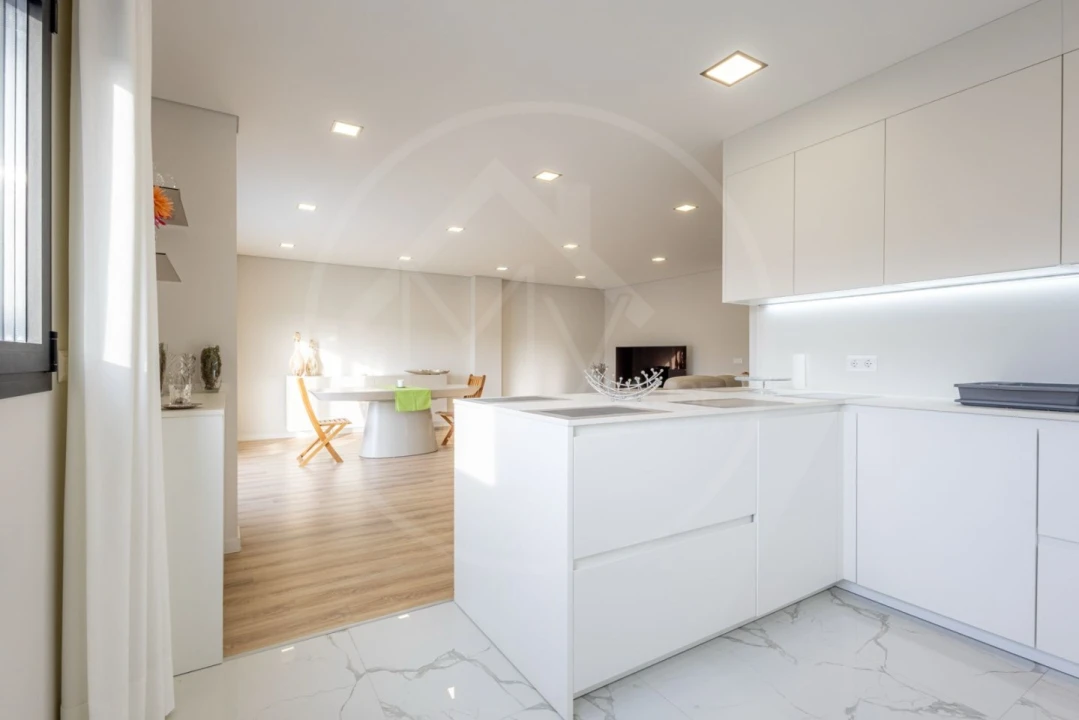 Apartamento T3 para Venda em Santa Maria Maior Foto 4