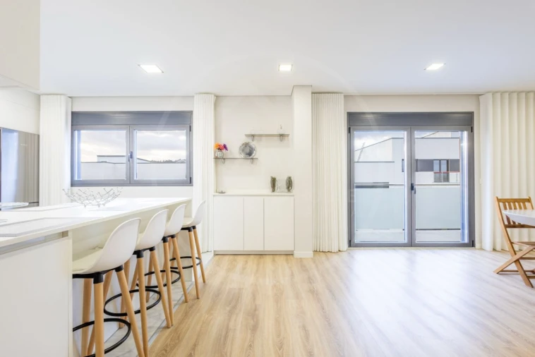 Apartamento T3 para Venda em Santa Maria Maior Foto 6