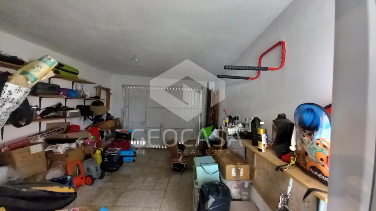 Moradia T5 para Venda em Porto Salvo Foto 47