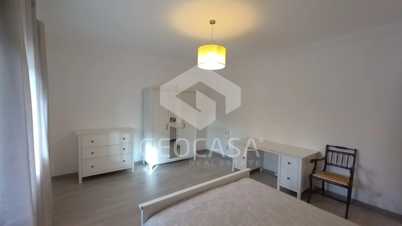 Moradia T5 para Venda em Porto Salvo Foto 14