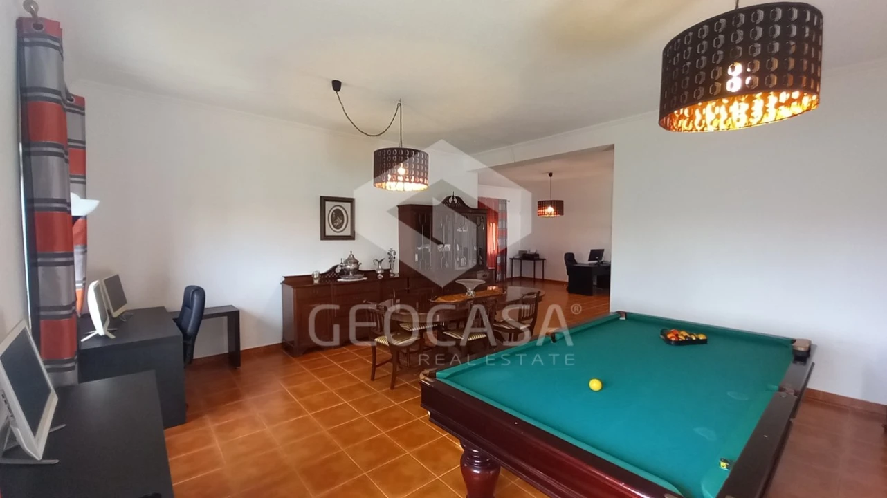 Moradia T5 para Venda em Porto Salvo Foto 40